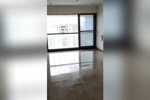 Room in 3 BHK Apartment at The Park Residency Andheri, Andheri West – for Sale