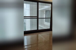 Room in 3 BHK Apartment at The Park Residency Andheri, Andheri West – for Sale