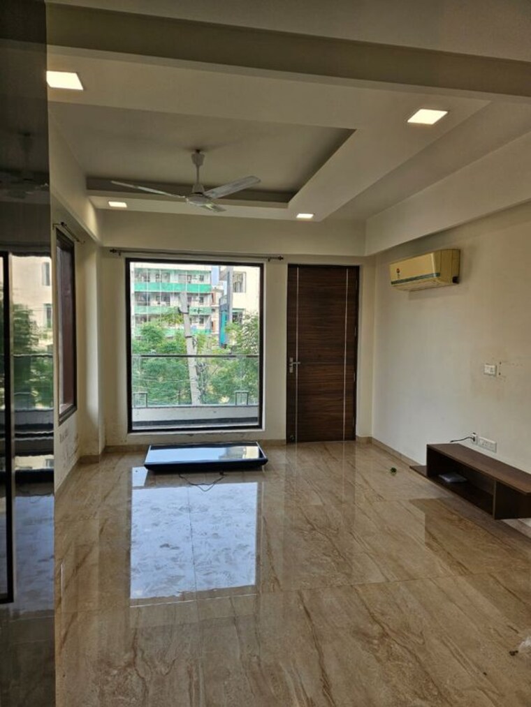 Living Room, kalpataru-mugnus 4 Bedroom 1945 Sq.Ft. Apartment In Bandra East Mumbai 10777426