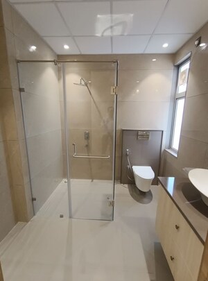 Bathroom in 3 BHK Apartment at Earthcon Casa Grande II, Chi V Greater Noida – for Sale