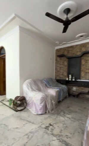 Parking in 2.5 BHK Apartment at Vijaya Apartments, Indrapuram – for Sale