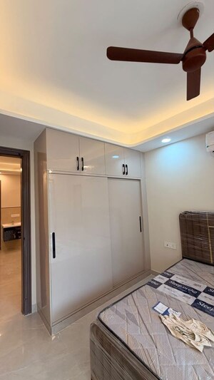 Kitchen in 2 BHK Builder Floor at Sector 40 – for Rent