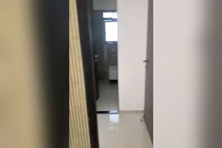 Bathroom, dev-leo-tower 2 Bedroom 670 Sq.Ft. Apartment In Oshiwara Mumbai 10777495