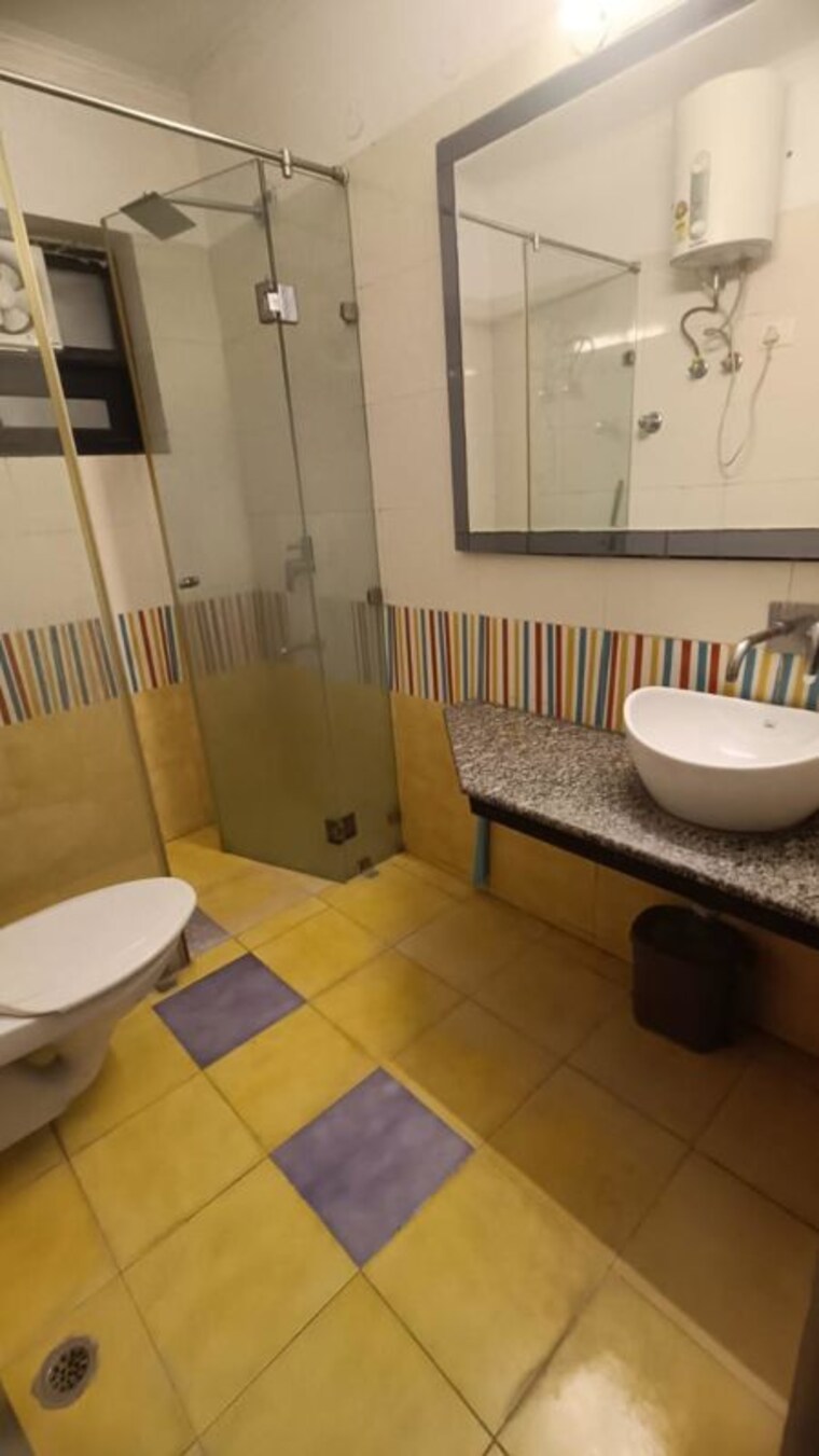Attached Bathroom, k-world-royal-court 4 Bedroom 3250 Sq.Ft. Apartment In Sector 39 Gurgaon 10777510