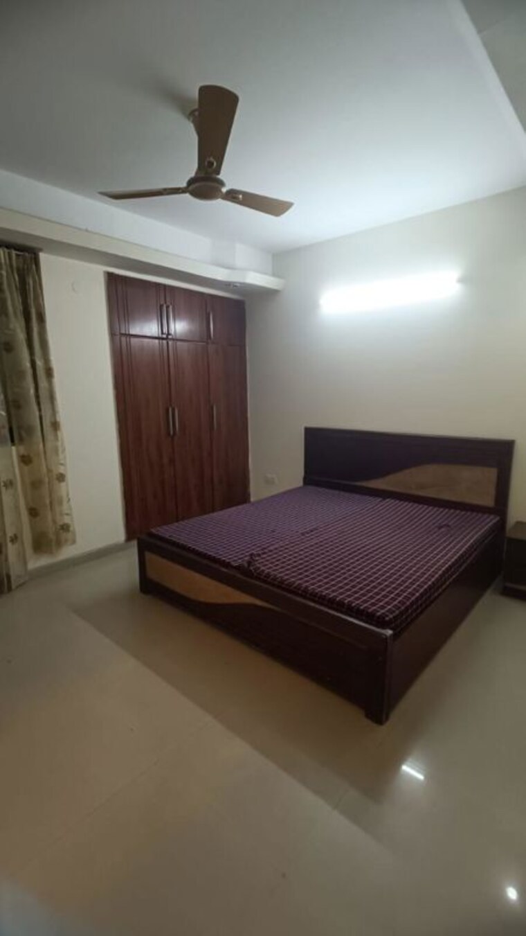 Bedroom, k-world-royal-court 4 Bedroom 3250 Sq.Ft. Apartment In Sector 39 Gurgaon 10777510
