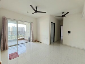 2 BHK Apartment For Sale in Lodha Amara, Kolshet Road