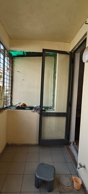 Furnished Amenities in 3 BHK Builder Floor at Vatika Premium Floors, Sector 82 – for Sale