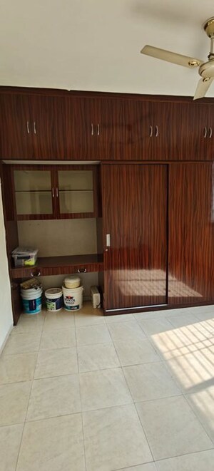 Room in 3 BHK Builder Floor at Vatika Premium Floors, Sector 82 – for Sale
