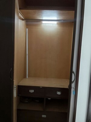 Furnished Amenities in 4 BHK Builder Floor at Safdarjung Enclave – for Rent