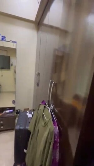 Furnished Amenities in 1 BHK Apartment at Dadar West – for Rent