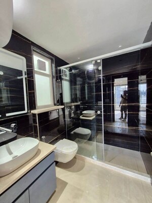 Attached Bathroom in 3.5 BHK Builder Floor at Sector 57 – for Rent
