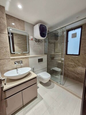 Bathroom in 3.5 BHK Builder Floor at Sector 57 – for Rent