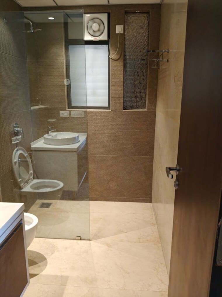 Bathroom, sector 82 a 3 Bedroom 2000 Sq.Ft. Apartment In Sector 82 A Mohali 10777586