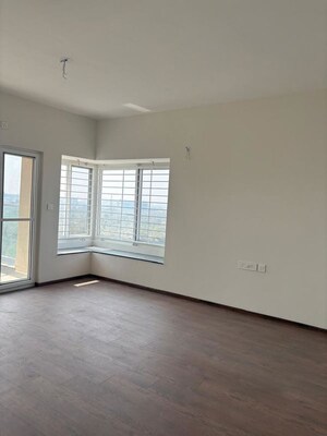 Room in 2 BHK Apartment at Aparna Sarovar Zicon, Nallagandla – for Sale