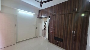 Room in 3 BHK Apartment at Kaggadasapura – for Rent