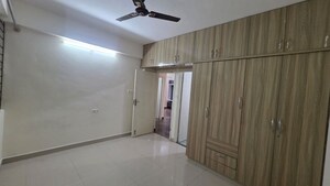 Room in 3 BHK Apartment at Kaggadasapura – for Rent