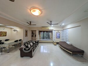 Living Room in 3 BHK Apartment at Matunga East – for Rent