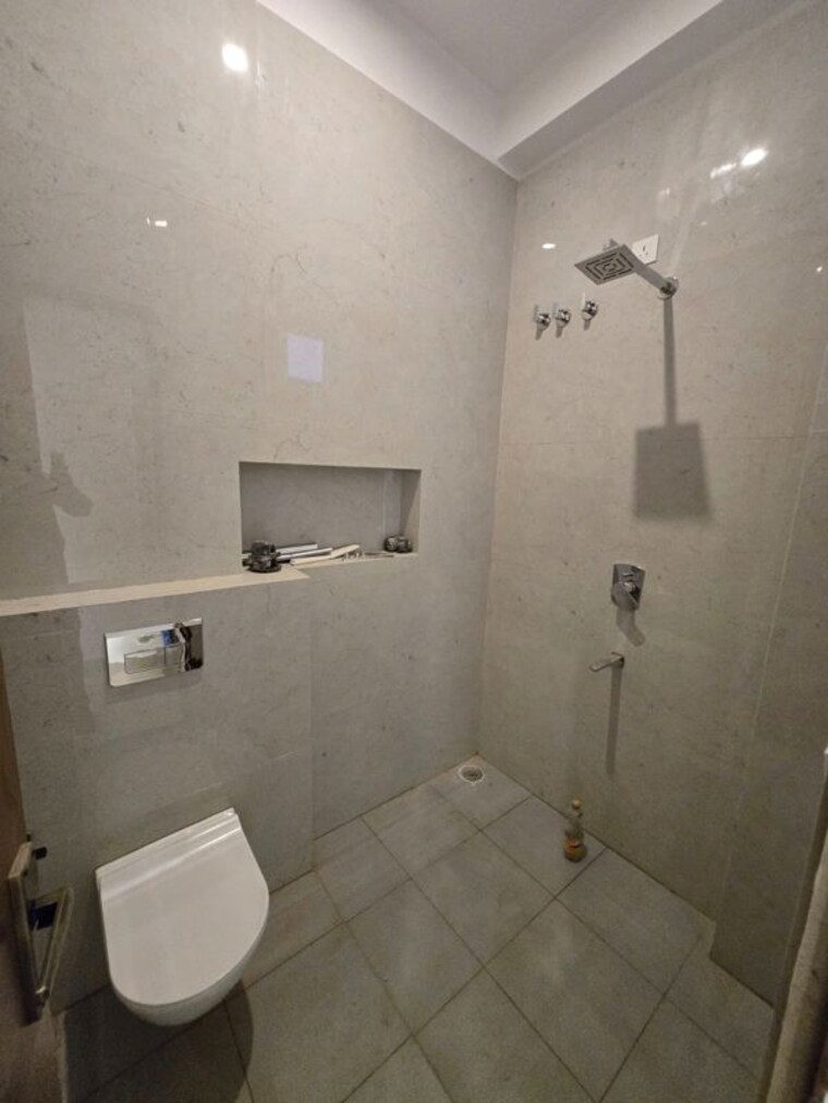 Bathroom, sahastradhara road 3 Bedroom 150 Sq.Yd. Independent House In Sahastradhara Road Dehradun 10777644