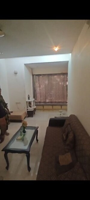 1 BHK Apartment For Rent in Dwarkamai CHS, Matunga West