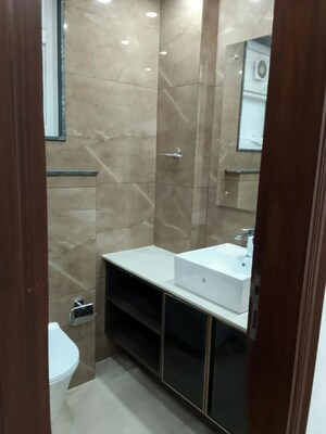 Bathroom in 3 BHK Builder Floor at Safdarjung Enclave – for Rent