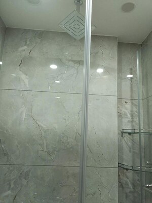 Bathroom in 3 BHK Builder Floor at Safdarjung Enclave – for Rent