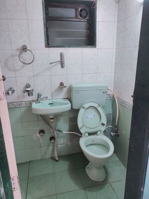Bathroom in 2 BHK Apartment at AP Panch Ritu, Powai – for Rent
