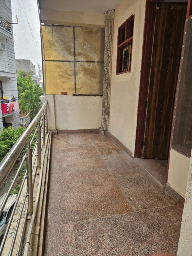 Balcony, saket 1 Bedroom 450 Sq.Ft. Apartment In Saket Delhi 10777737