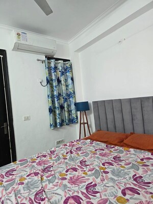 Bedroom in 1 BHK Builder Floor at Chattarpur – for Rent