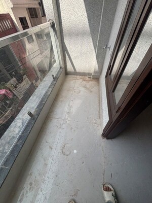Balcony in 1 BHK Builder Floor at Chattarpur – for Rent