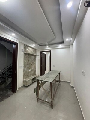 Furnished Amenities in 1 BHK Builder Floor at Chattarpur – for Rent