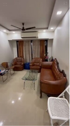 2 BHK Apartment For Sale in Chembur