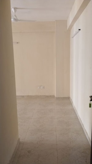Room in 2 BHK Apartment at MRG The Meridian, Sector 89 – for Rent