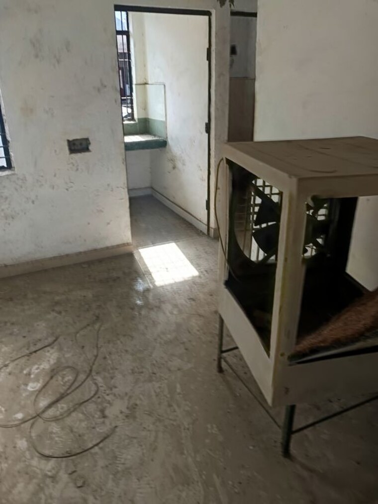 Kitchen, omaxe-palm-greens-phase-ii 1 Bedroom 350 Sq.Ft. Builder Floor In Mu Greater Noida Greater Noida 10777835