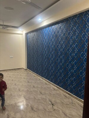 Room in 2 BHK Apartment at Noida Extension – for Rent