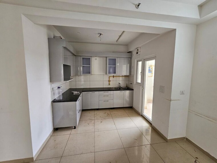Kitchen, mahagun-mywoods 3 Bedroom 1370 Sq.Ft. Apartment In Sector 16c Greater Noida Greater Noida 10777855