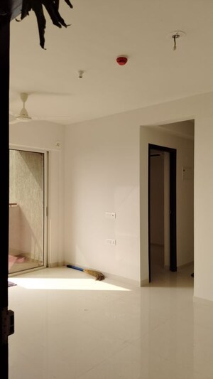 Room in 2 BHK Apartment at Lodha Codename Premier, Dombivli East – for Rent