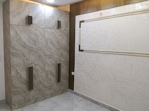 Bathroom in 3 BHK Builder Floor at Vasundhara Sector 1 – for Sale