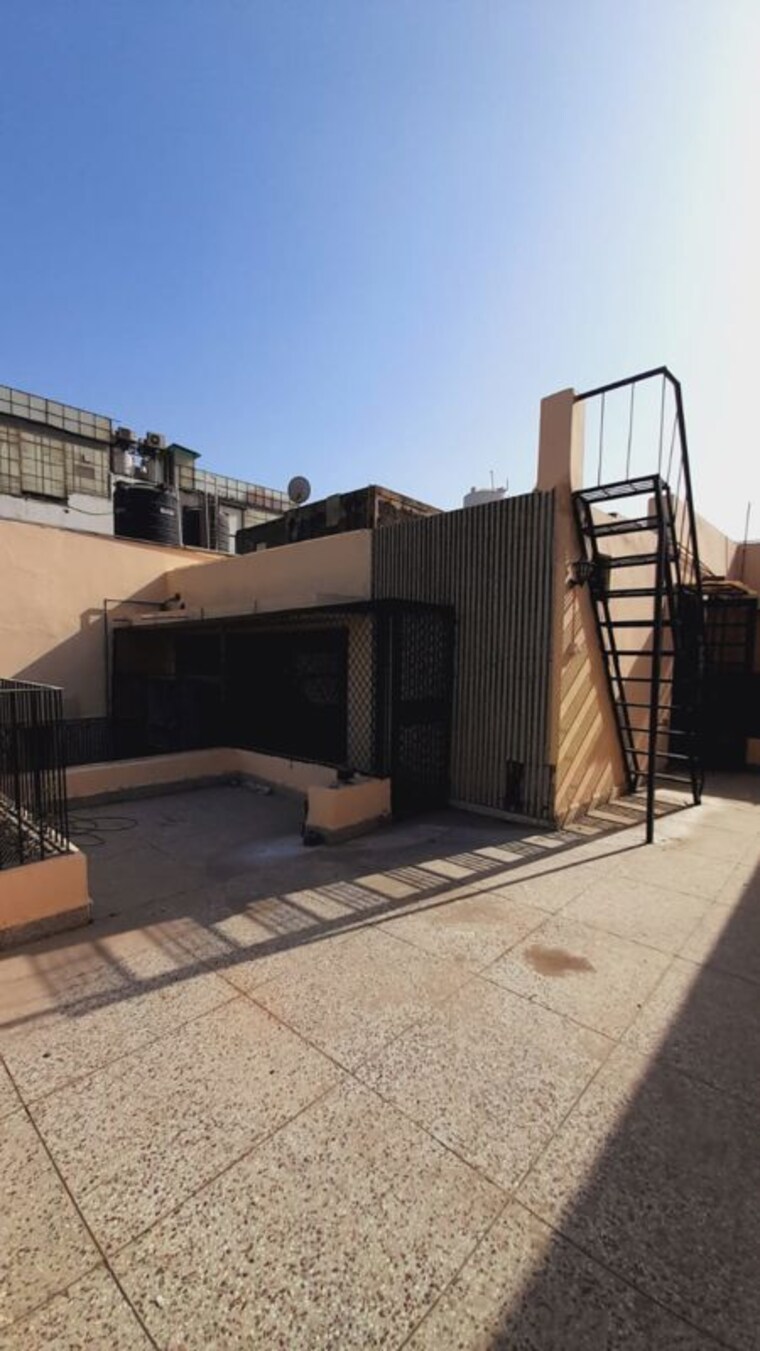 Exterior View, greater kailash ii 3 Bedroom 300 Sq.Yd. Builder Floor In Greater Kailash ii Delhi 10777882
