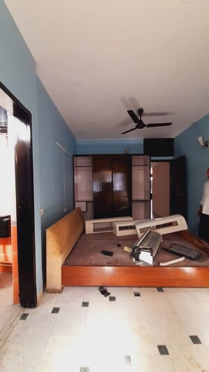 3 BHK Builder Floor For Rent in Greater Kailash ii