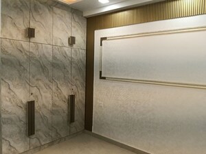 Room in 3 BHK Builder Floor at Vasundhara Sector 1 – for Sale