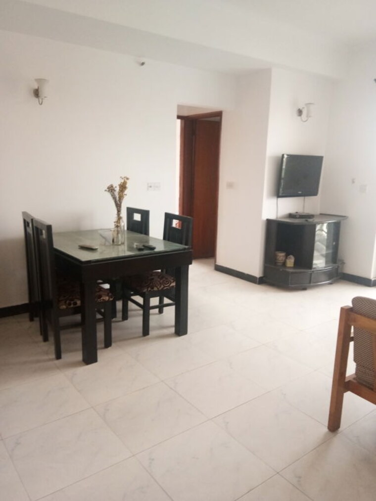 Living Room, dlf-regency-park-i 2 Bedroom 1150 Sq.Ft. Apartment In Dlf Phase iv Gurgaon 10777970