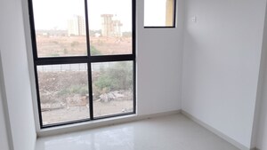 Room in 2 BHK Apartment at Lodha Palava Crown, Dombivli East – for Rent