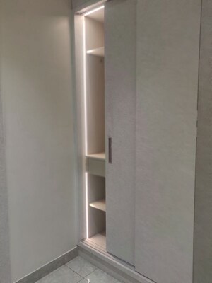 Furnished Amenities in 3 BHK Apartment at Empire Square Jubilee Hills, Jubilee Hills – for Rent