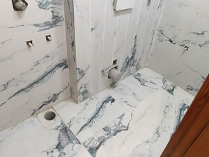 Bathroom in 3 BHK Builder Floor at Vasundhara Sector 1 – for Sale