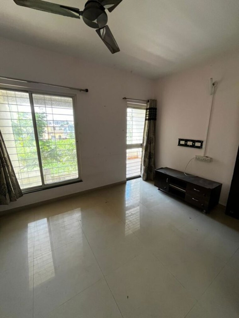 Room, krisala-krisanta-skyline 2 Bedroom 950 Sq.Ft. Apartment In Dehu Road Pune 10778017