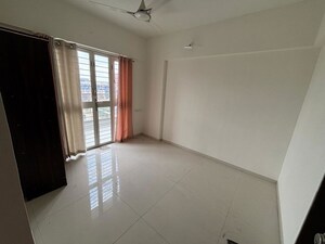 Room in 2 BHK Apartment at Divine Palm Springs, Wakad – for Rent