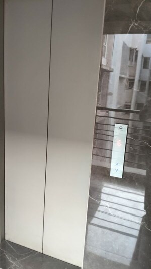 2 BHK Apartment For Rent in Raheja Vistas Premiere, Mohammadwadi