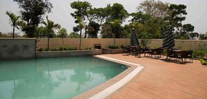 Swimming Pool in 2 BHK Apartment at Mayfair The View, Vikhroli West – for Rent