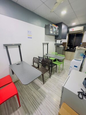 Team Area in  Office Space at Satra Plaza, Vashi Sector 19d – for Rent