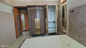 Room in 1 BHK Apartment at Bhairav Darshan, Parel – for Rent